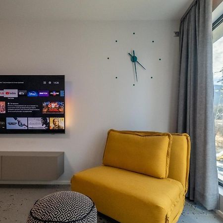 Emirates Lux Apartment And Parking Sofia Ngoại thất bức ảnh