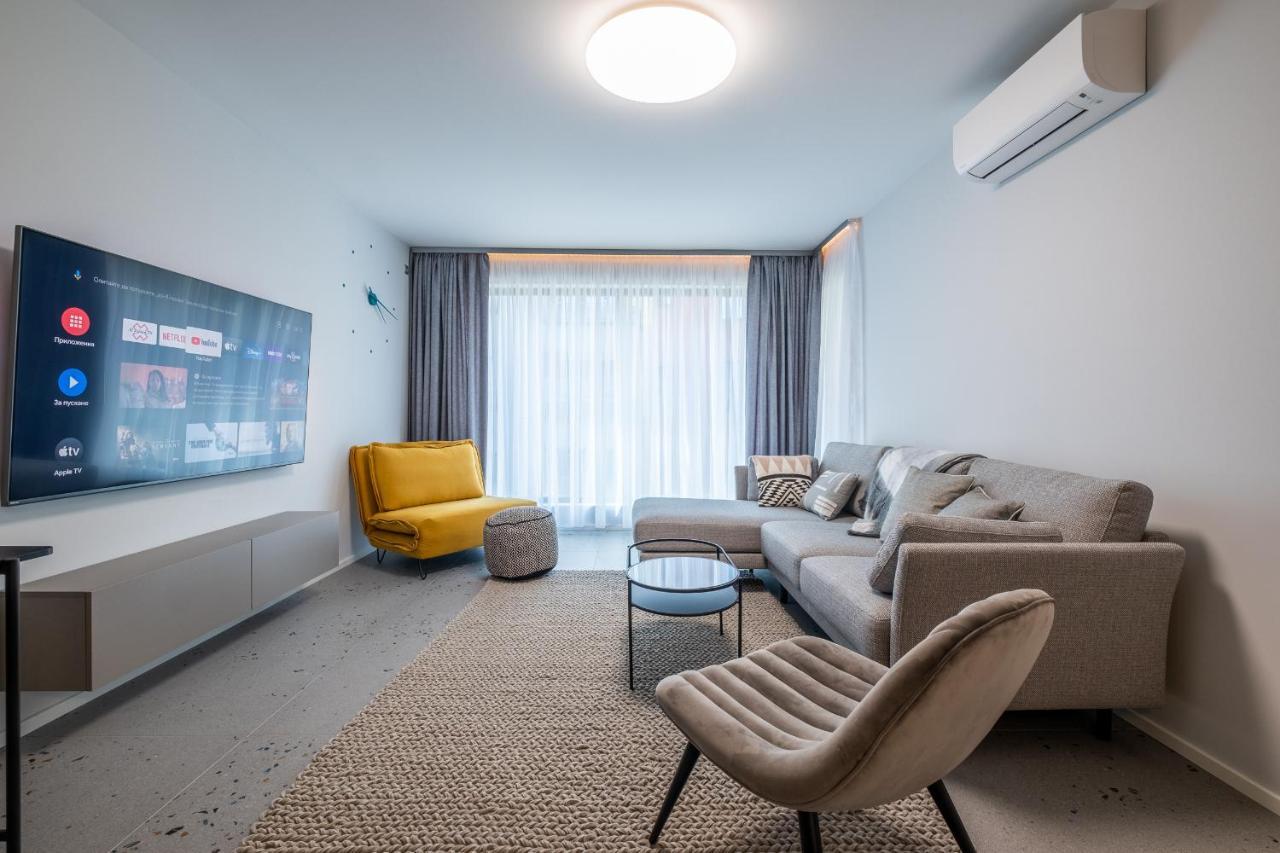 Emirates Lux Apartment And Parking Sofia Ngoại thất bức ảnh